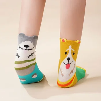 2 чифта Чорапи Есен Зима 2023, нови модни дамски чорапи с обемен модел анимационен кучета, Сладки удобни чорапи със средна дължина
